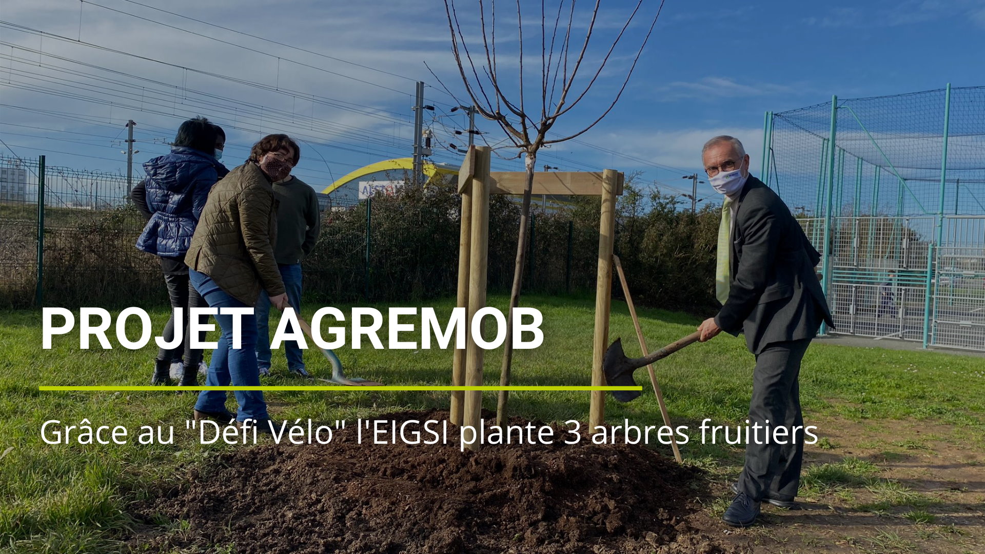 Défi Vélo, l&rsquo;EIGSI participe à la plantation d&rsquo;arbres fruitiers