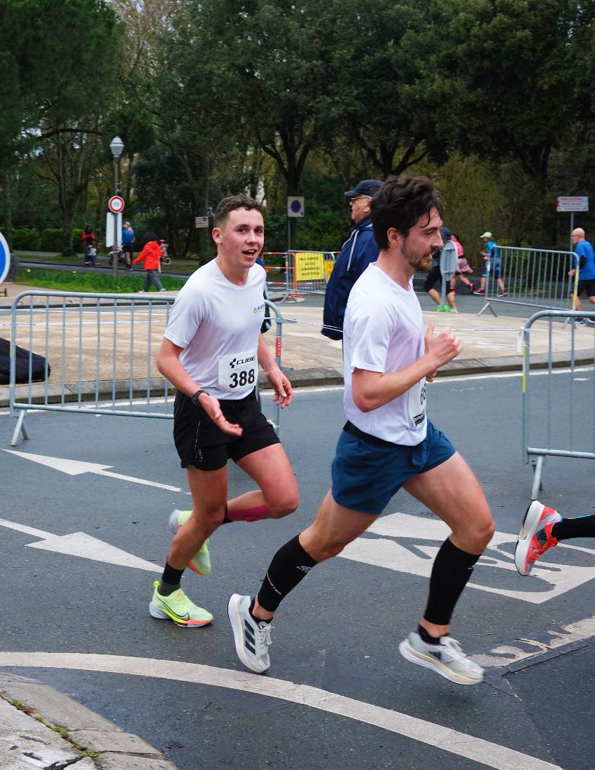 19 étudiants de l&rsquo;EIGSI sur la ligne de départ du semi-marathon de La Rochelle